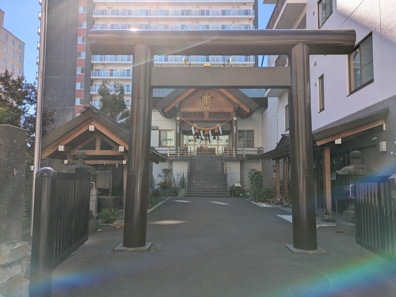 札幌祖霊神社250824j01.jpg