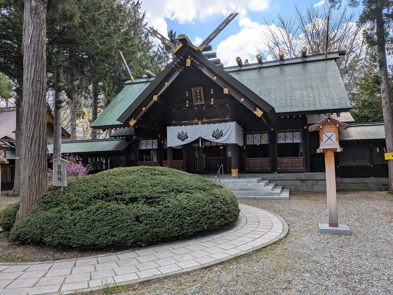 琴似神社250505q.jpg
